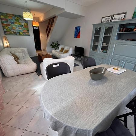 Maison Sandra Montchoisy المظهر الخارجي الصورة