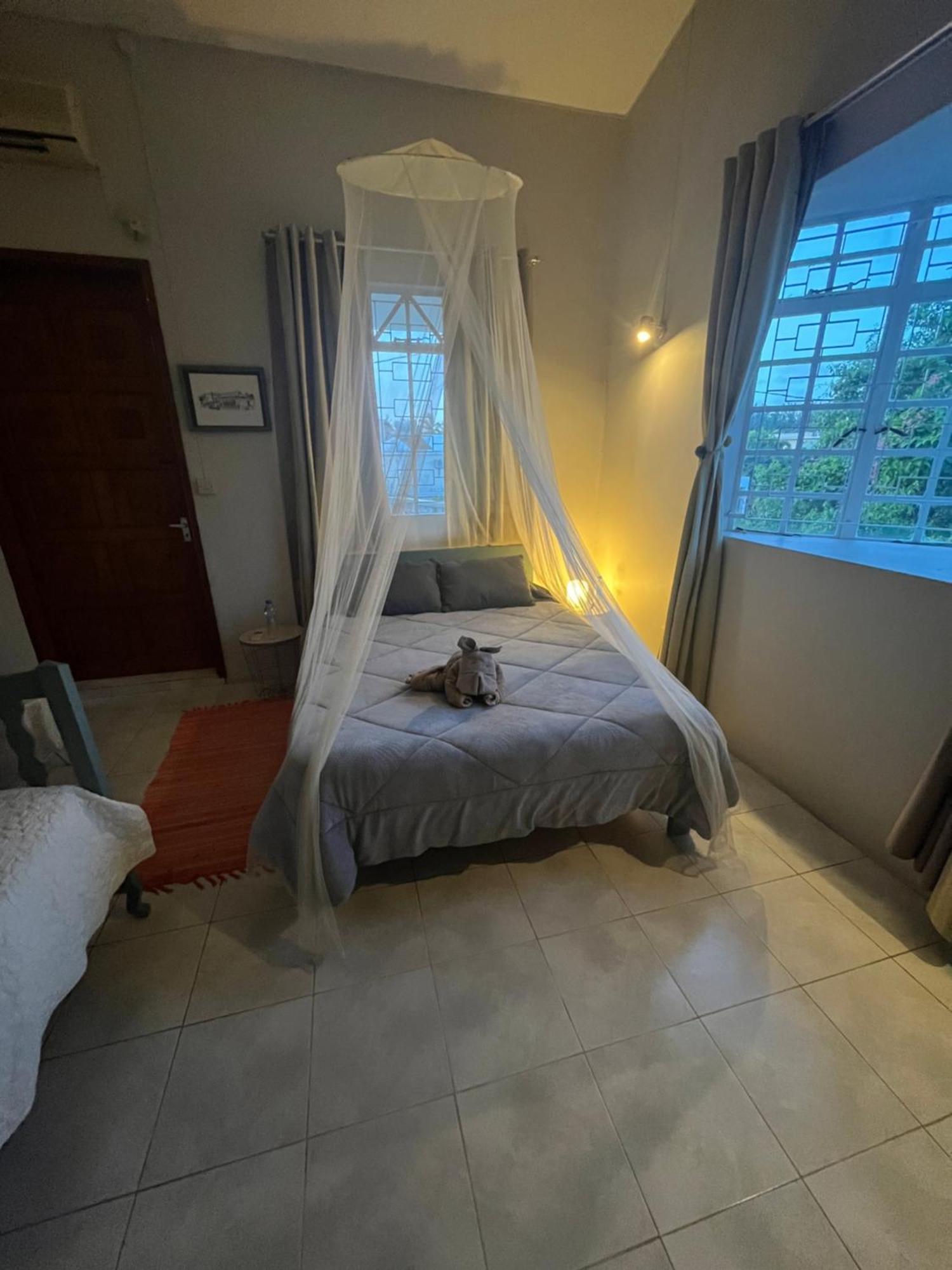Maison Sandra Montchoisy المظهر الخارجي الصورة